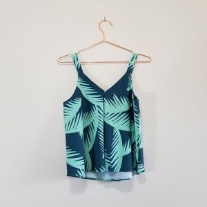 bacardi Tops - Palm leaf tank top blouse bacardi Tops - Palm leaf tank top blouse